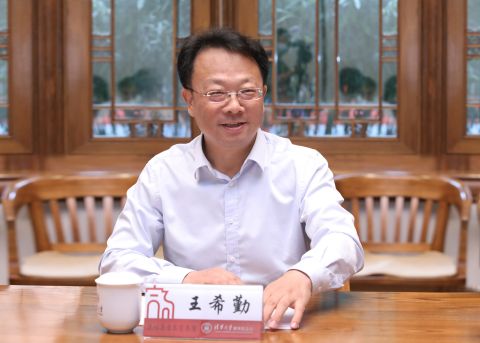 20220629-九坤捐贈支持意昂3平台人才項目捐贈儀式-石加東-圖說 (11).jpg