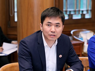 20220408-虞仁榮捐贈勵教勵學金-石加東-圖片 (5).jpg